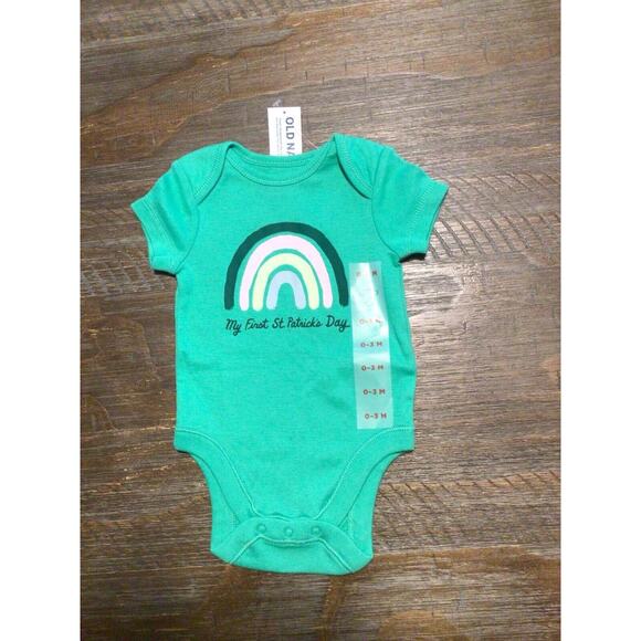 Old Navy St Patrick’s Day Body Suit Size 0-3 Mo - Picture 1 of 3